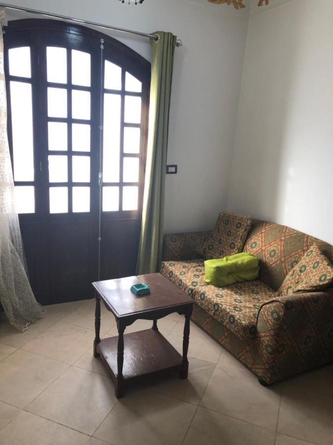 Appartamento The Brown House Luxor Esterno foto